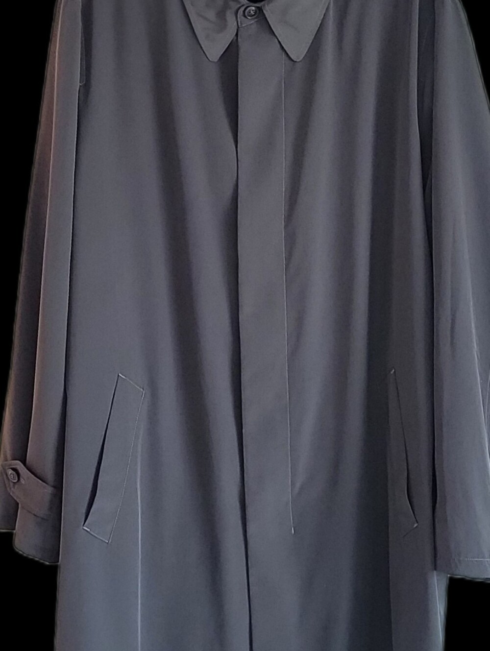 Giorgio Armani Gray Mac Car Coat Size 56, XL, Made in Italy Minimalist, Designer